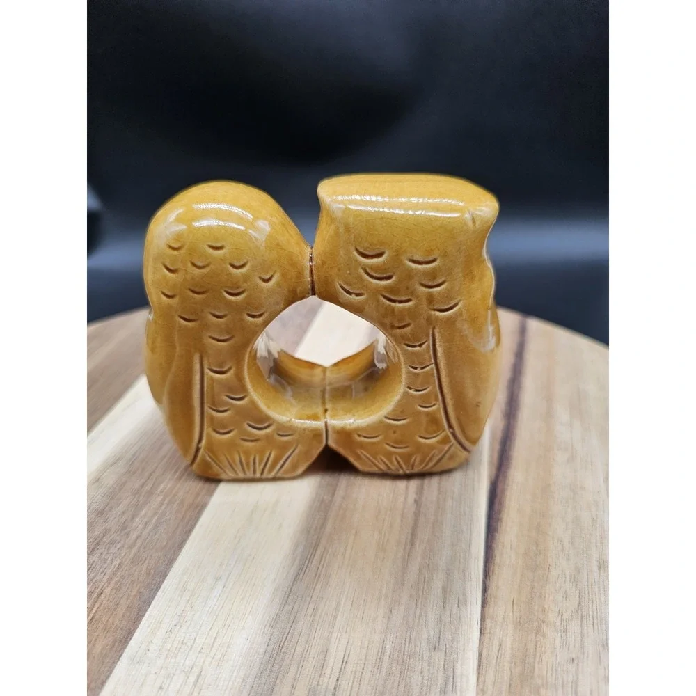 Vintage‎ Owls Joined Pair Salt & Pepper Shaker Made In Japan Some Paint Wear